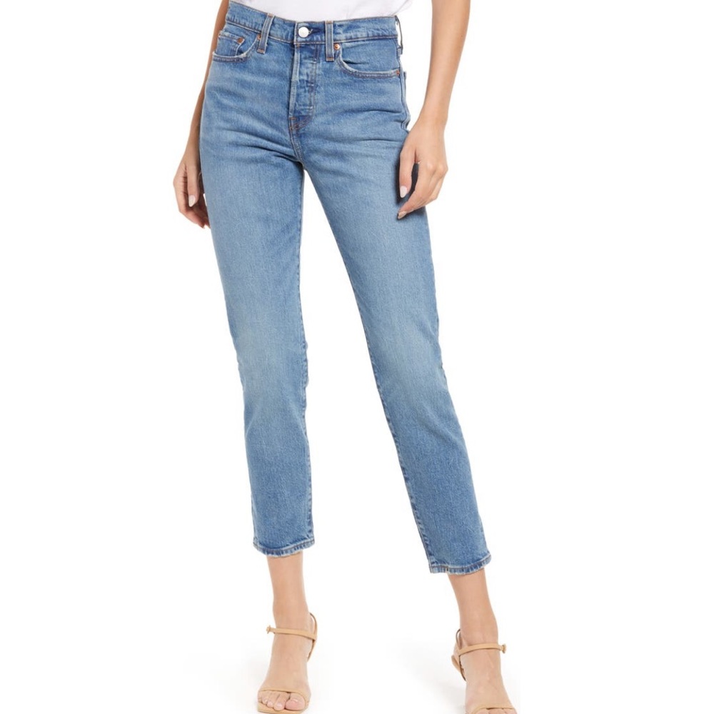 Levi’s Wedgie Icon Fit High Waist Straight Leg Jean